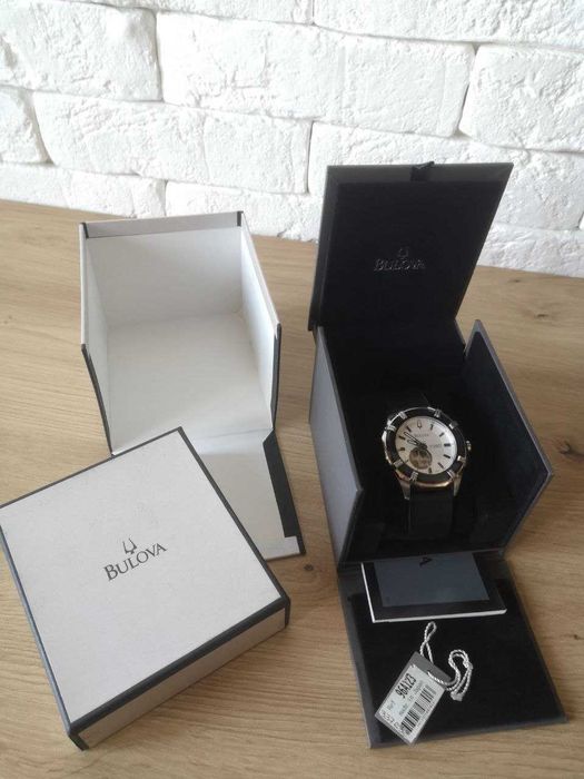 продам годинник BULOVA 96A123