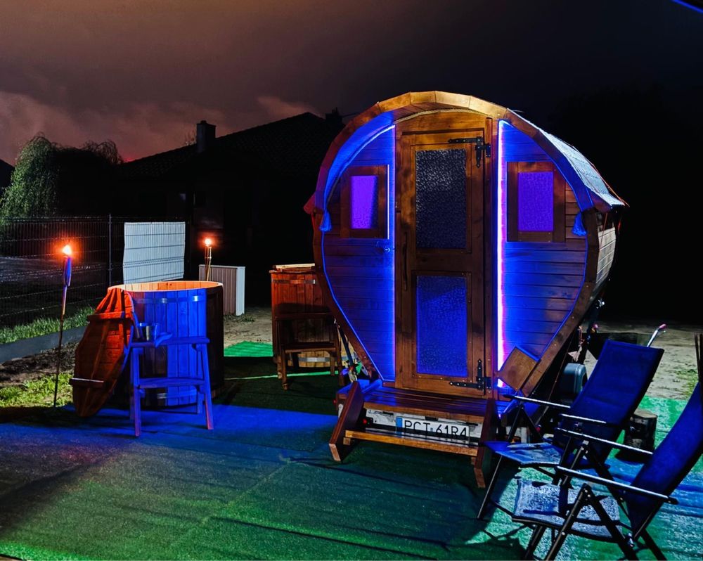 Mobilna Sauna i  jacuzzi 8 osobowe  duze  bala morsowanie zimna beczka
