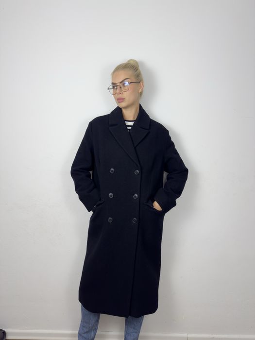 Пальто зі 100% вовни Weekday