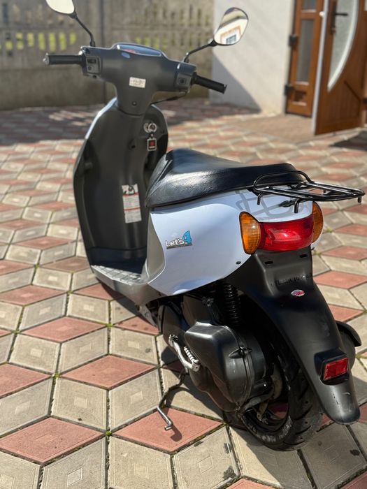 Сузукі летс 4 гарний