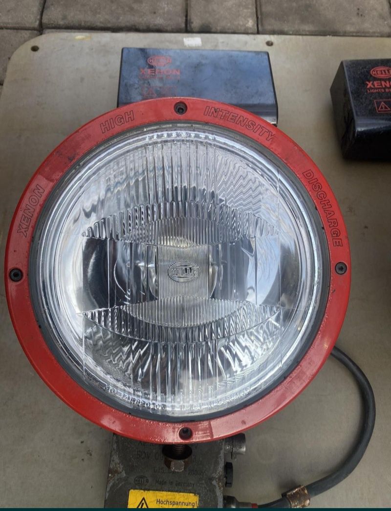 Hella luminator xenon фары дальнего сыета прожектора , дальне світло .