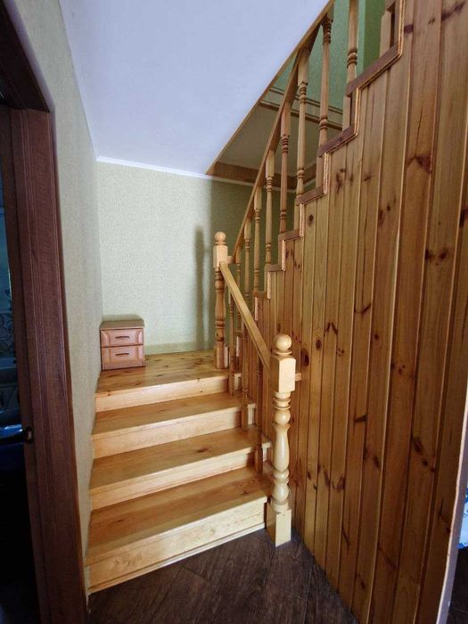 Будинок з власним виходом до озера