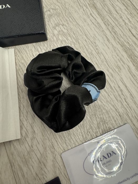 резинка  для волос  прада