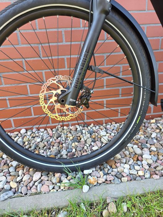 Rower elektryczny Cube Kathmandu Hybrid SLX 750 przebieg 2km