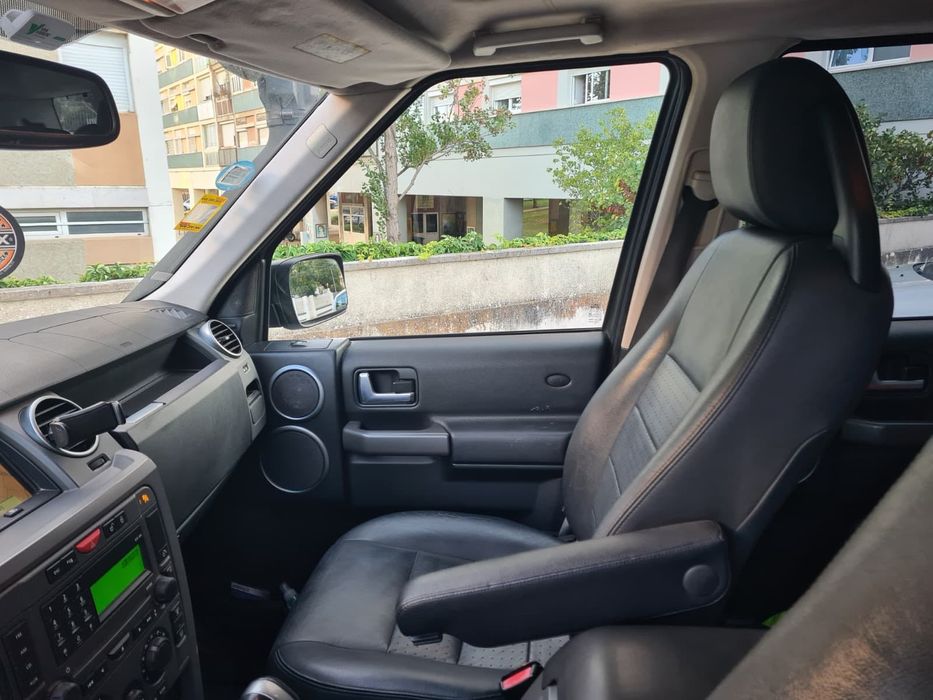 LAND ROVER Discovery III V8 HSE