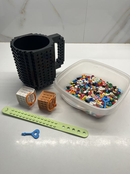Zestaw Lego Dots bransoletka + 2x brelok + kubek + klocki