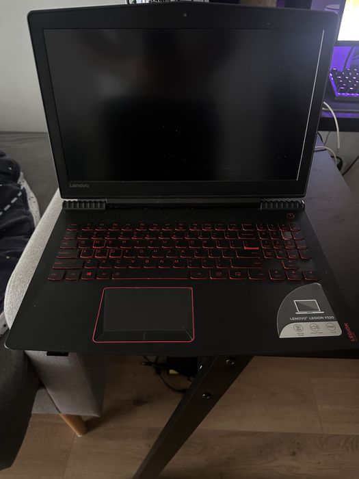Laptop Lenovo Legion y520