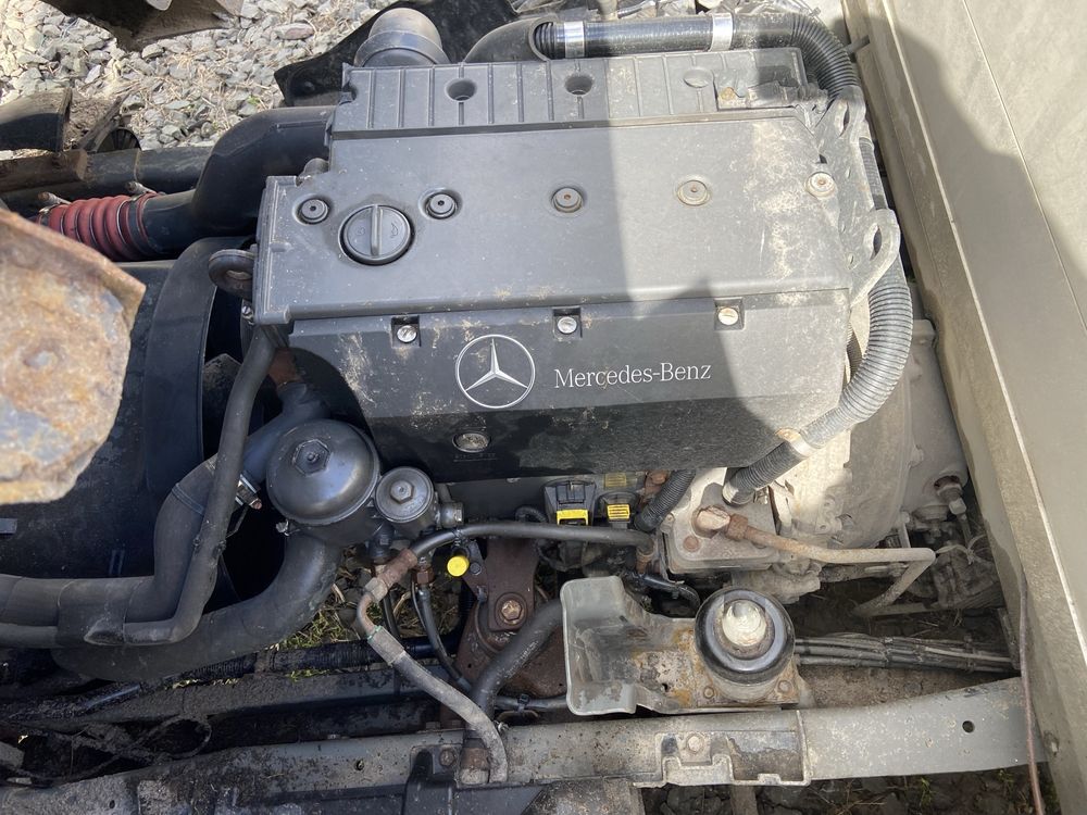 Запчастини mercedes atego