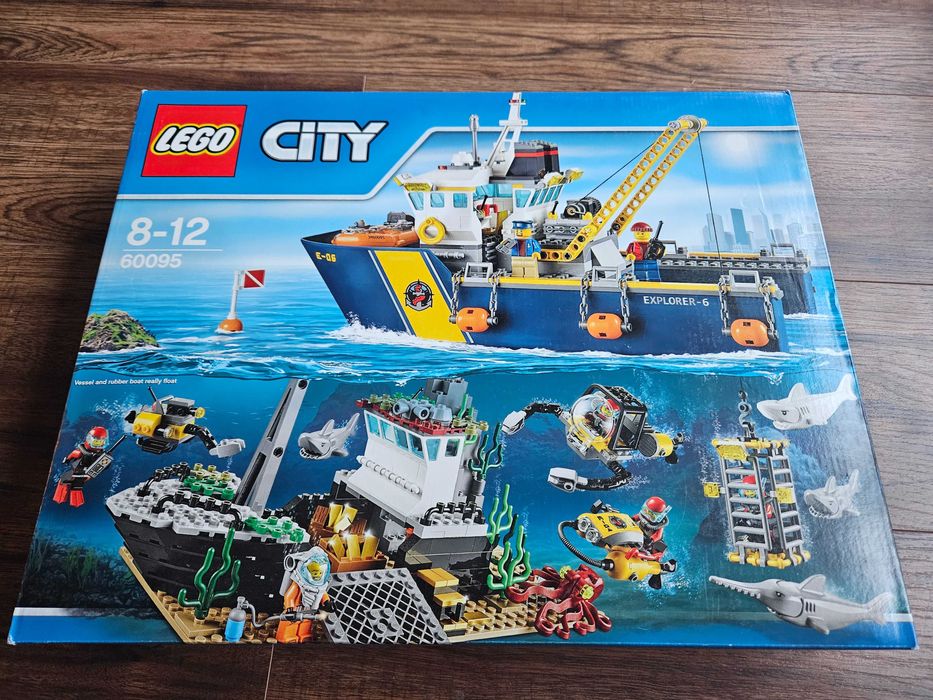 LEGO City 60095 - Statek do badań głębinowych