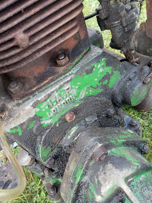 Bardzo stara Glebogryzarka firmy J.A.P London z lat 50 .