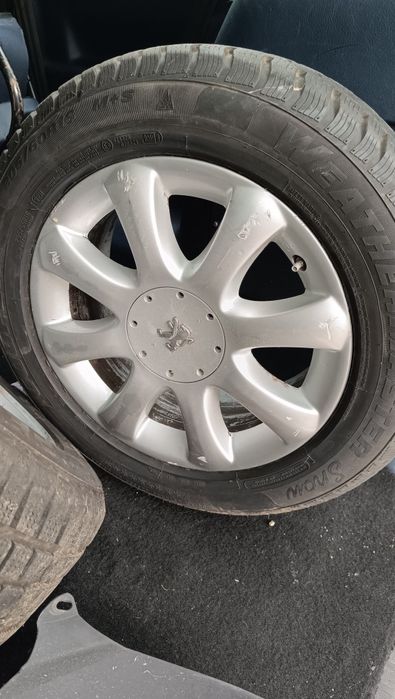 4 Jantes originais Peugeot 807