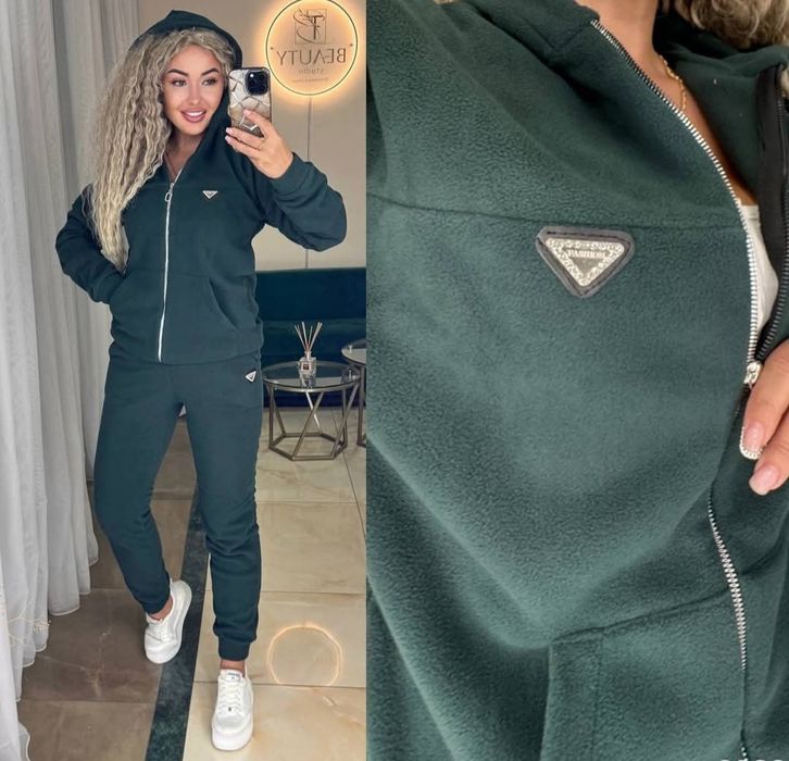 Жіночій двосторонній флісовий костюм