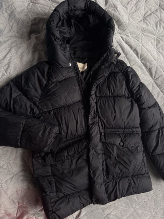Жіноча зимова куртка пуховик