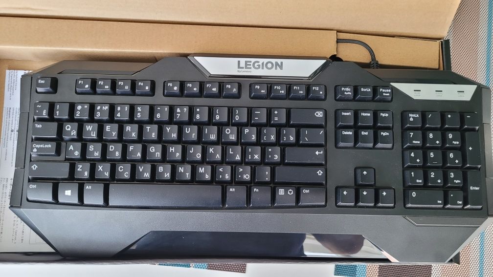 Клавіатура Lenovo Legion K200