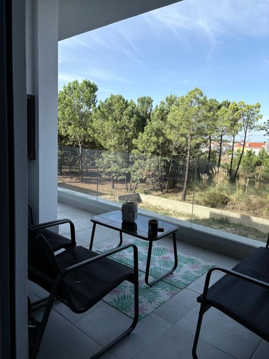 Fantástico Apartamento ,T2  com arrecadação e parqueame