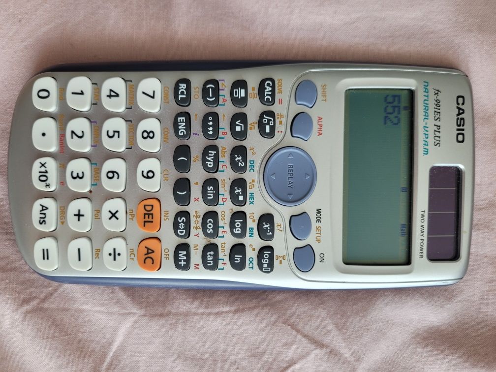 Kalkulator FX-991ES-plus