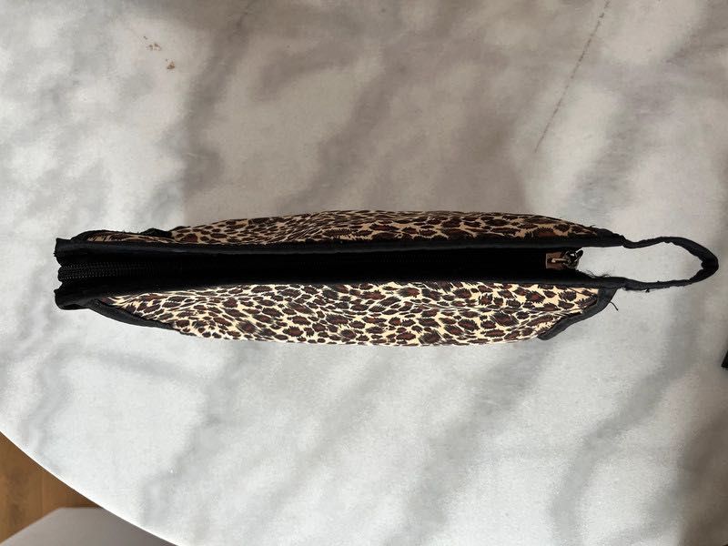 Kosmetyczka panterka