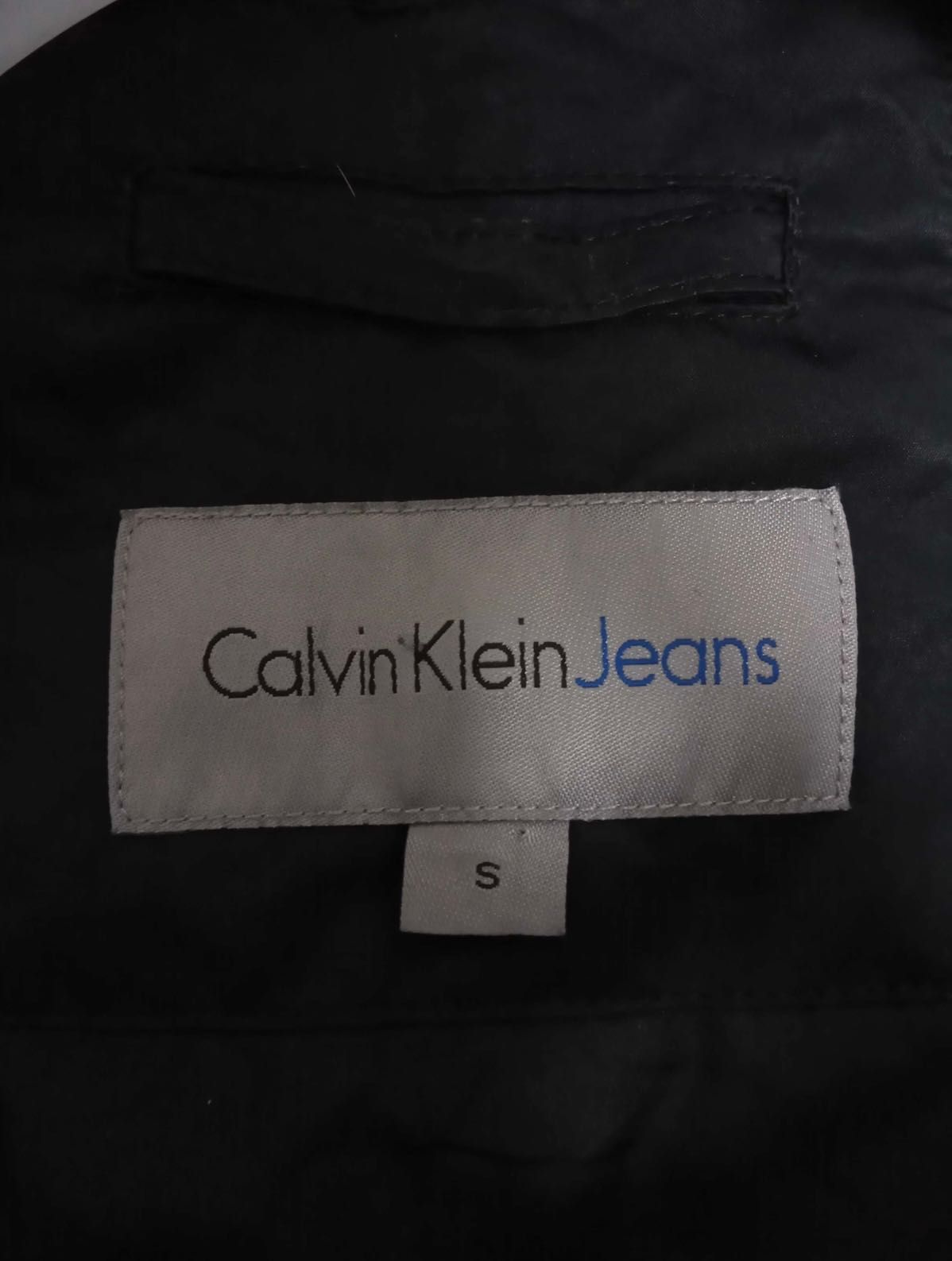 Куртка бомбер calvin klein jeans s размер