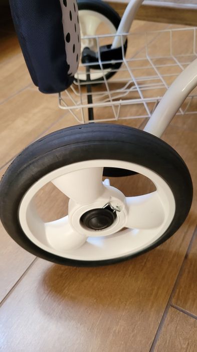 Wózek dla lalek do zabawy