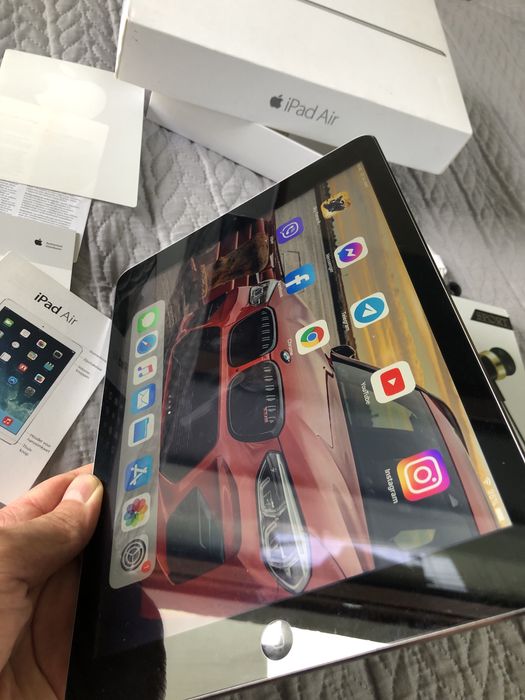 iPad AirАйпад планшет +зарядка+стилус