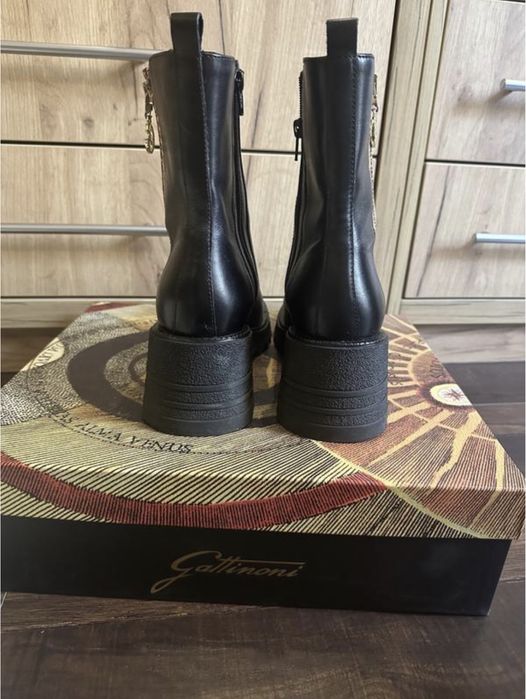 Черевики, ботінки Elisabetta Franchi