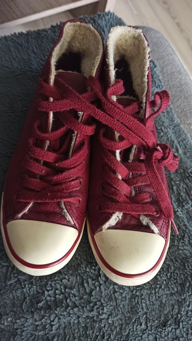 Buty, Trampki skórzane dziewczęce Converse rozmiar 35,5