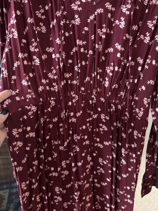 Сукня мілі з комірцем