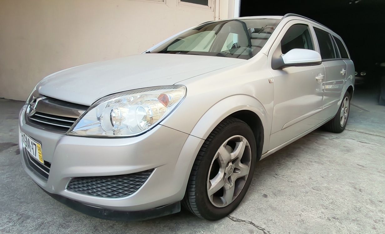 Opel Astra Caravan 1.3cdti Cosmo ano 2008