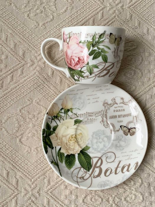 Easy Life filiżanka ze spodkiem róże napisy porcelana 220 ml