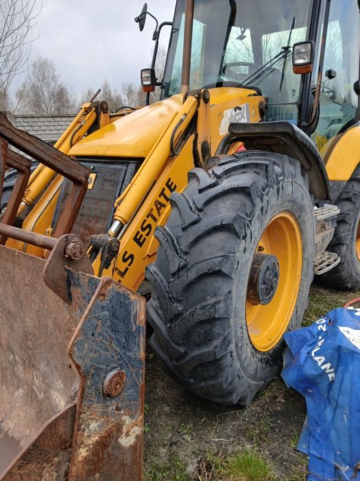Rama jcb 4cx  2003r