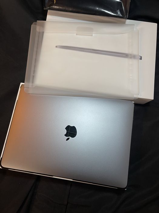 MacBook Air M1 8gb / 256gb ГАРАНТІЯ/ІДЕАЛЬНИЙ