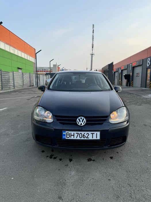 Продам Фольксваген Гольф 5 в хорошем тех состоянии