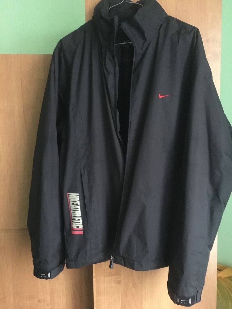 NIKE ATHLETIC Waterproof, Vintage, Y2K в гарному стані