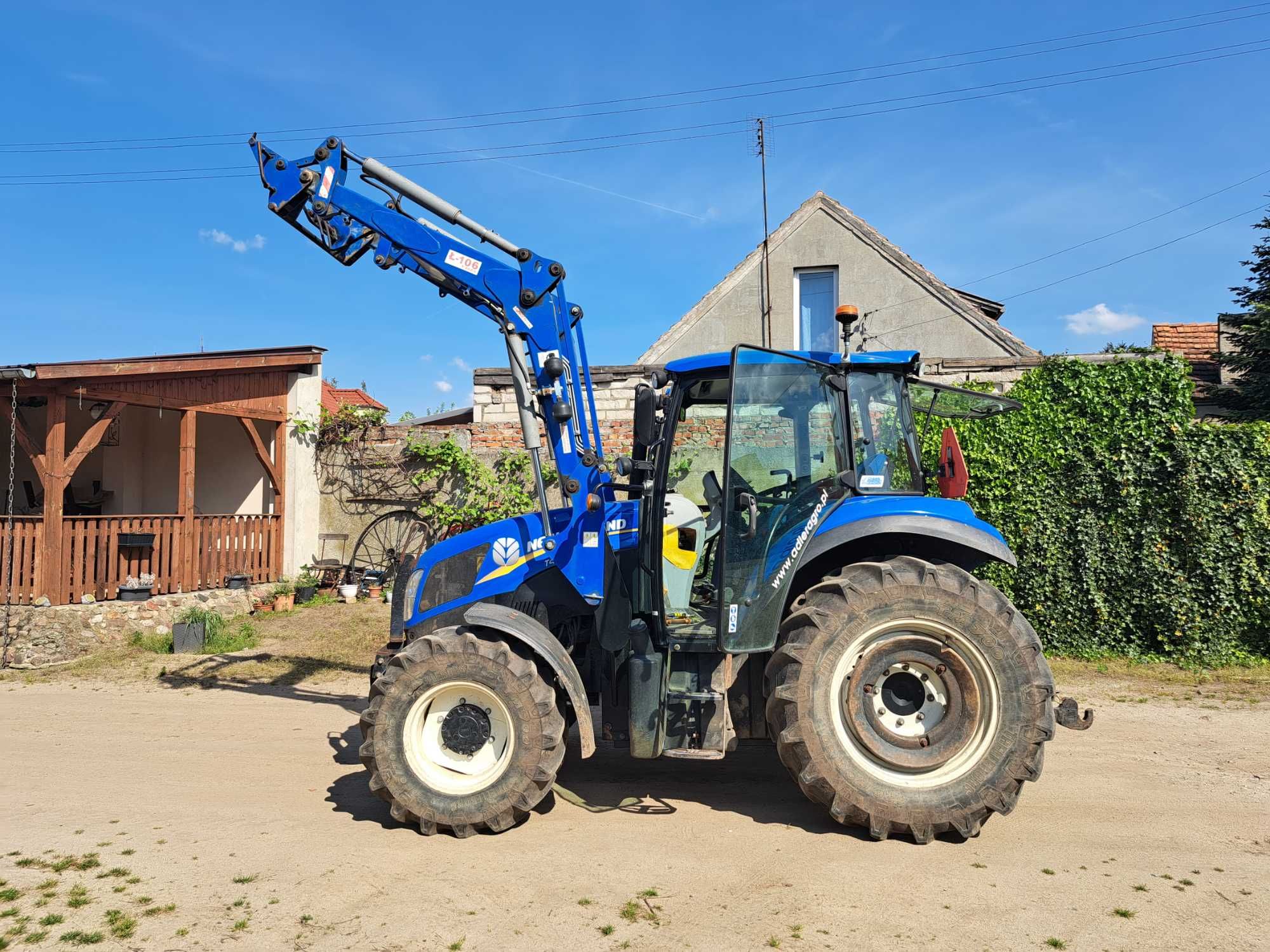 New Holland T4.85 2016