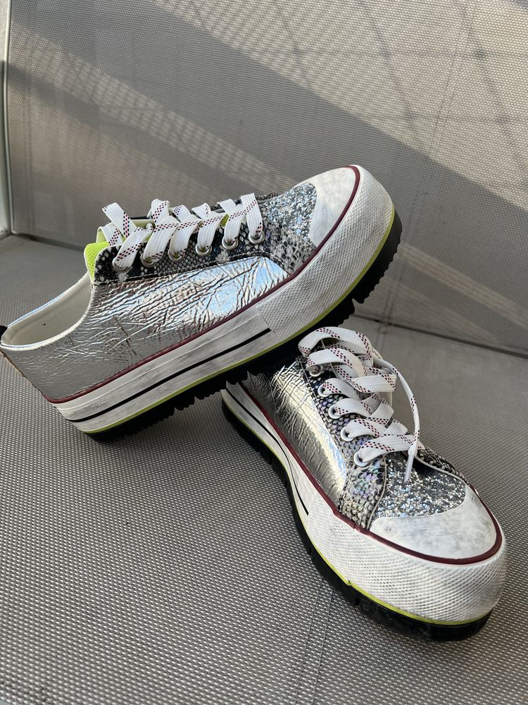 Tenis Desigual Silver