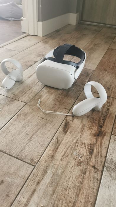 Gogle VR Meta Quest 2 128gb + kontrolery