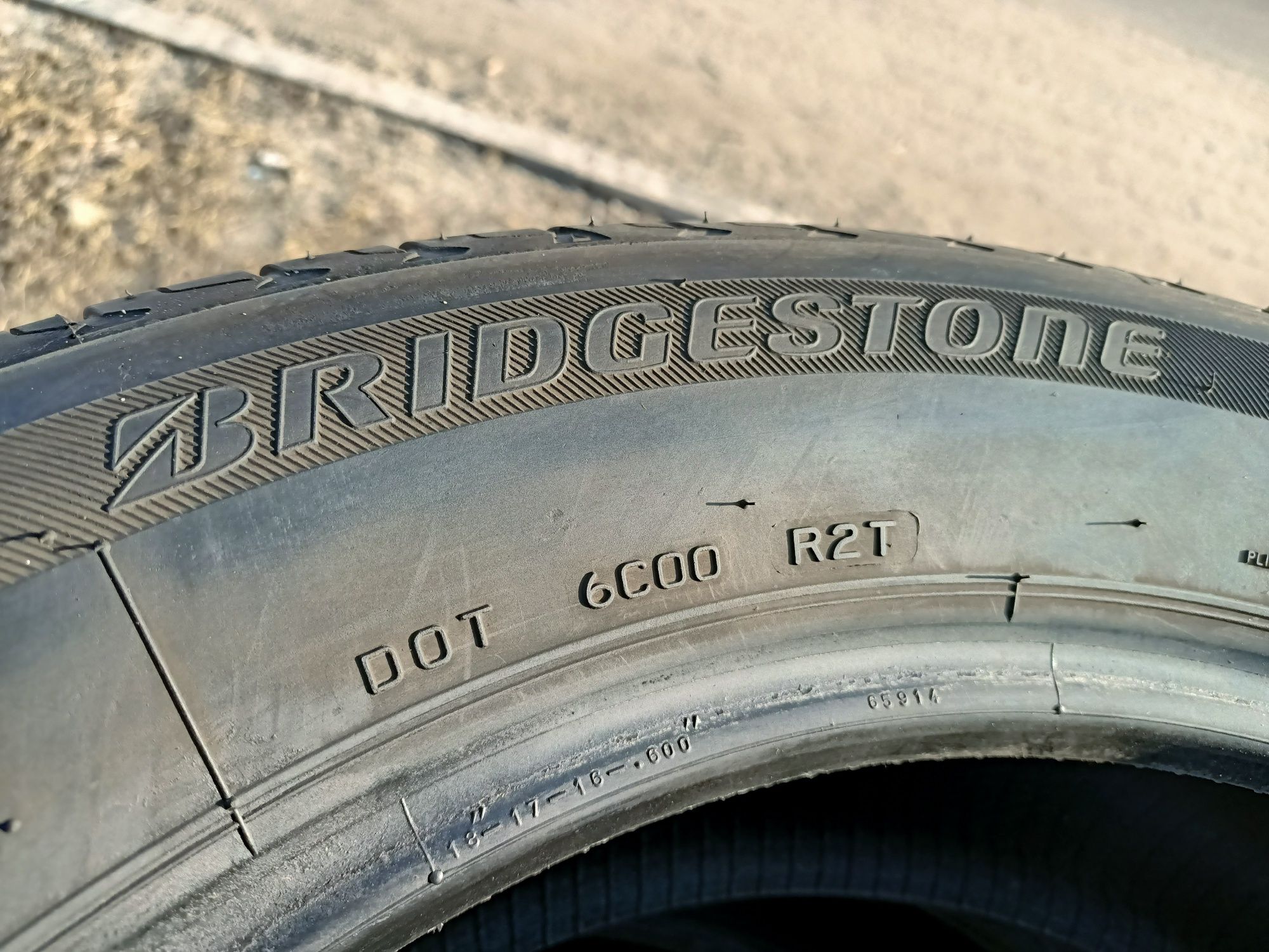 Шины 225/55 R18 Bridgestone Turanza резина бу лето