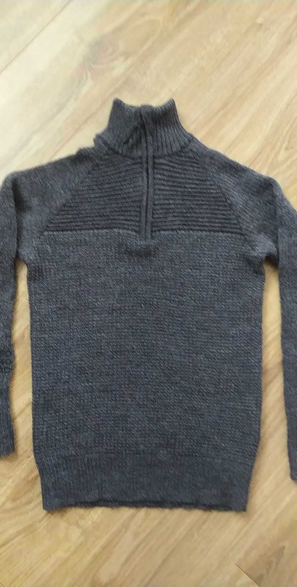 Sweter Neomondo rozmiar 12 lat grubszy ciepły 100% wełna