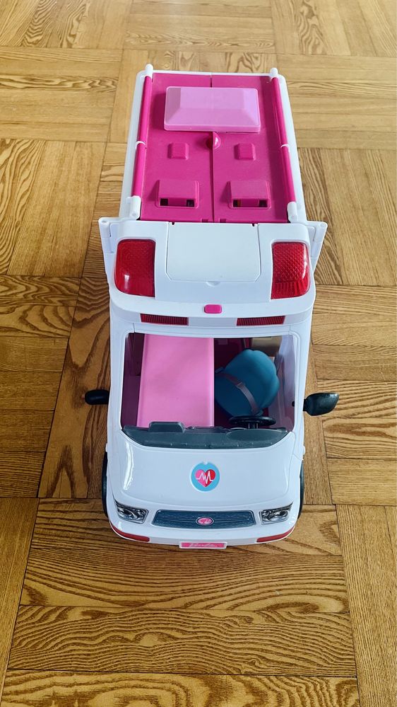 Karetka Barbie - Zestaw z Sygnalizacją
