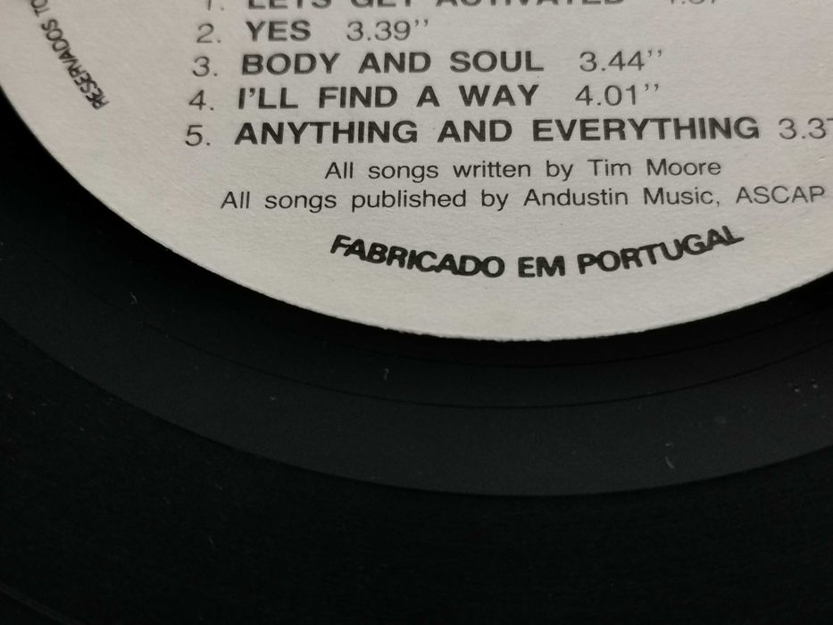 Disco vinil "Flash Forward", de Tim Moore (novelas anos 80)