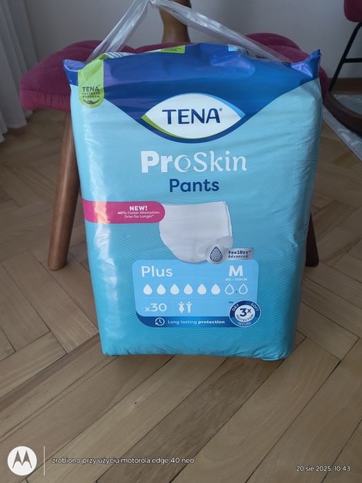 Pieluchomajtki TENA Plus M