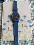 Granatowy zegarek Lacoste