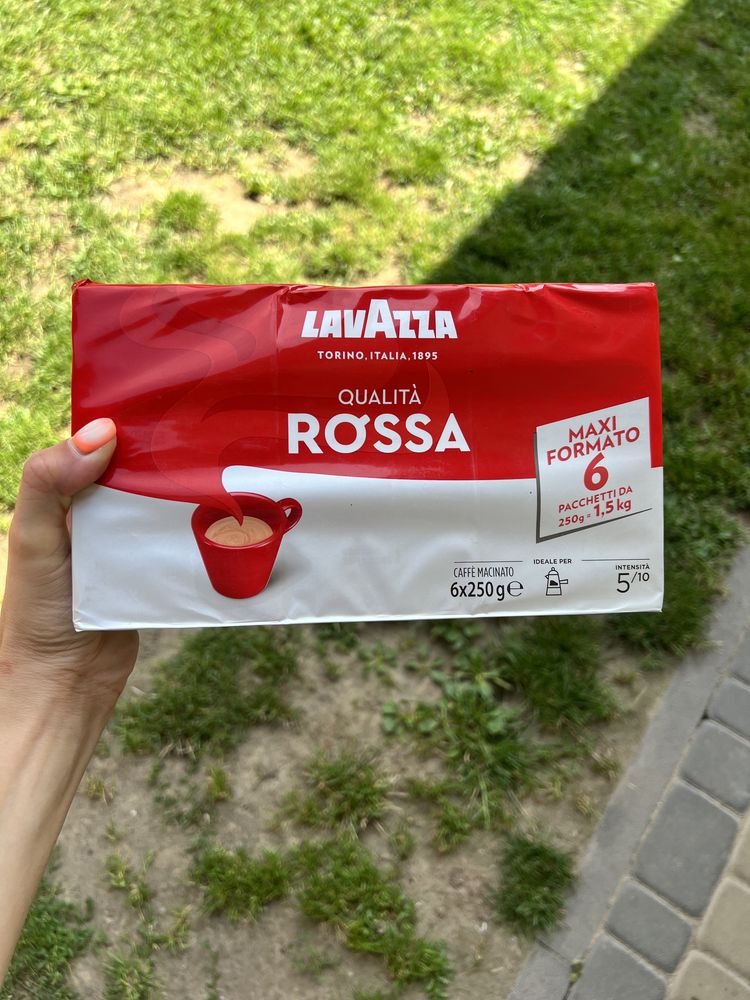 Кава Lavazza rossa