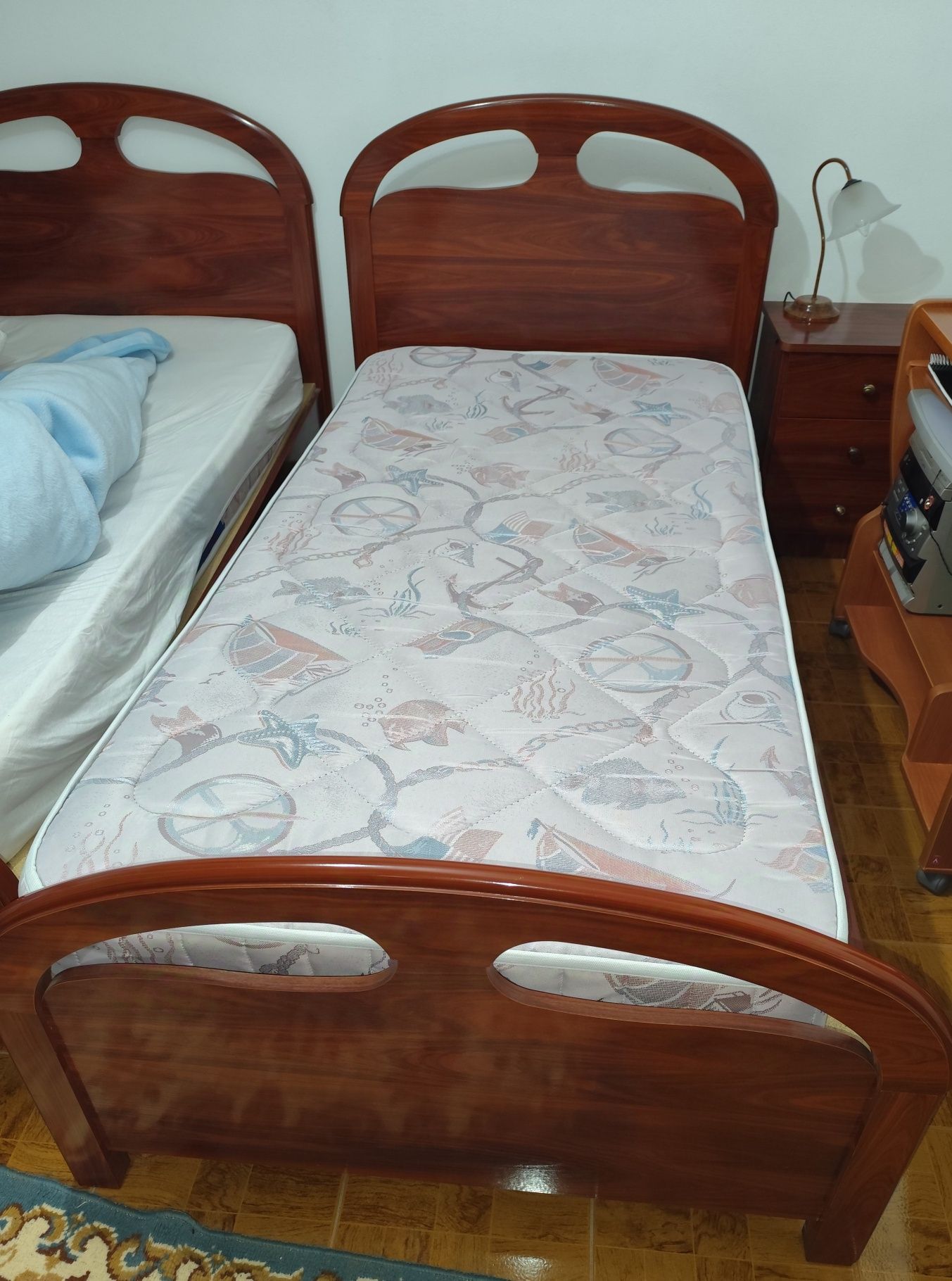 Cama solteiro + colchão