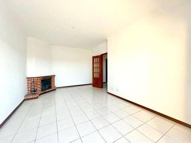 Arrenda-se Apartamento T3, Real, Braga, garagem NOVO PREÇO