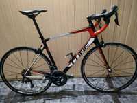 Rower Szosowy CUBE Attain CMPT | Rama 58 | Shimano 105 | Karbon