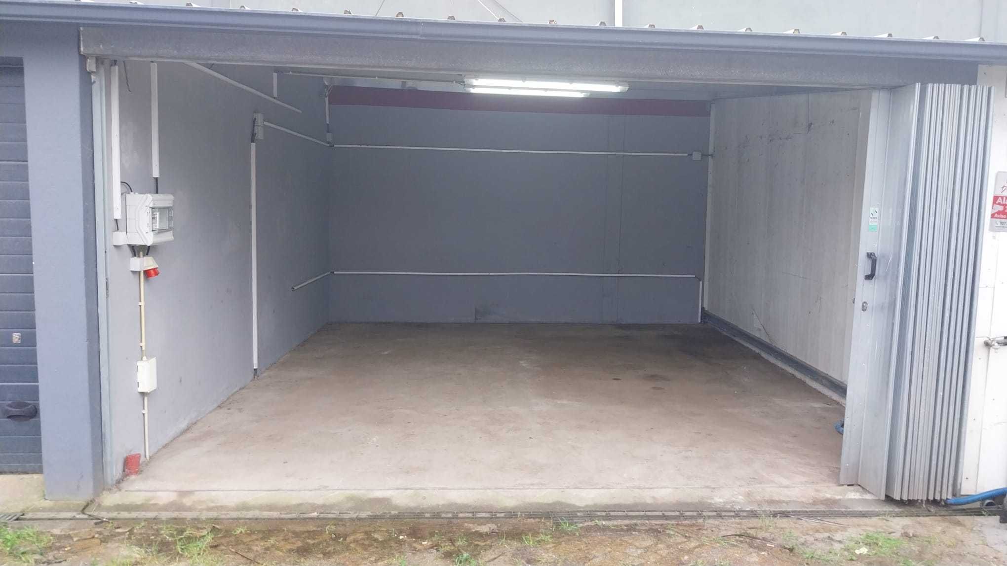 Armazém 80 m2 (ou 40m2x2)