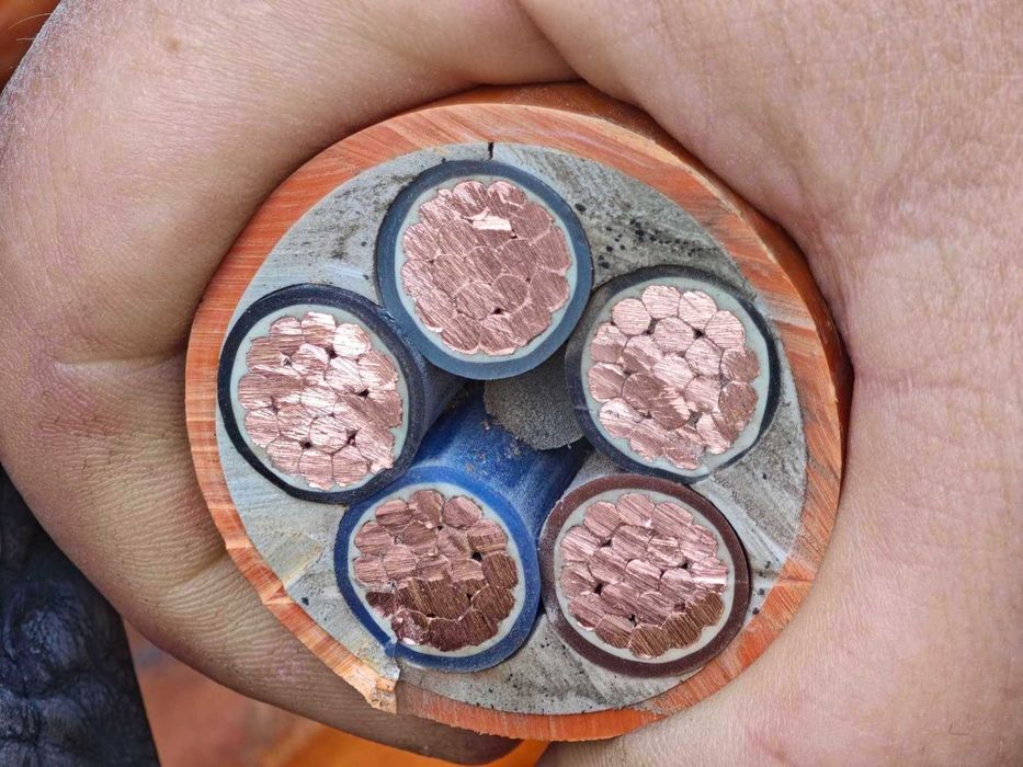 Кабель провід 5*95 мідь