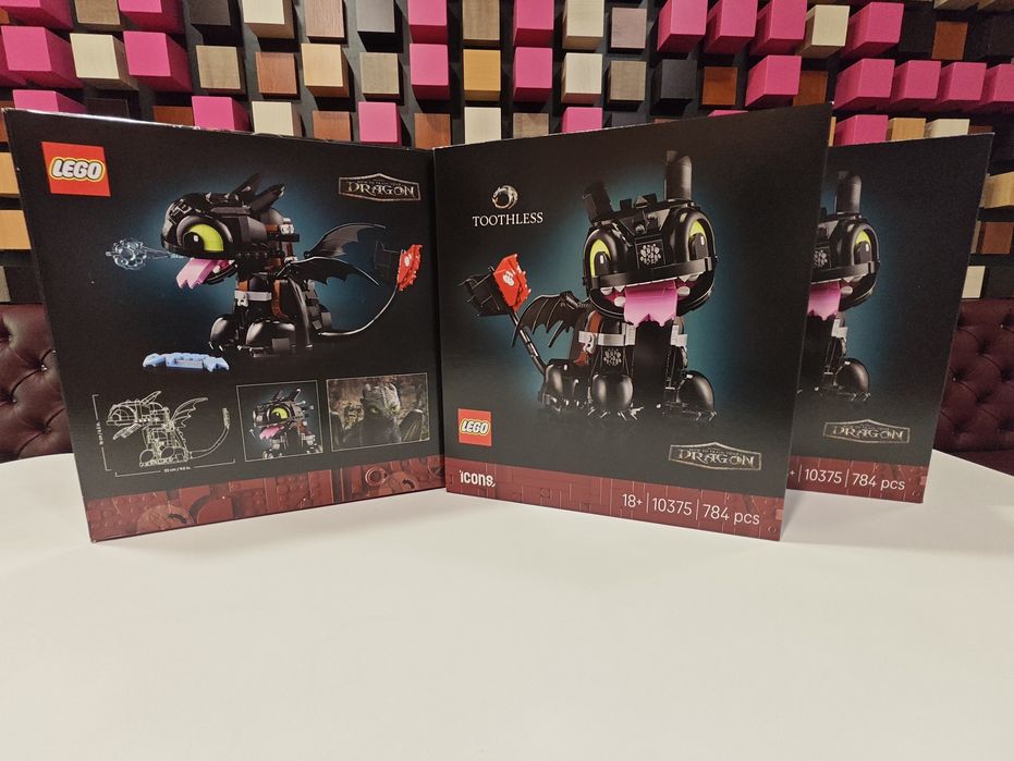 Конструктор LEGO ICONS 10375 Як приборкати дракона Беззубик