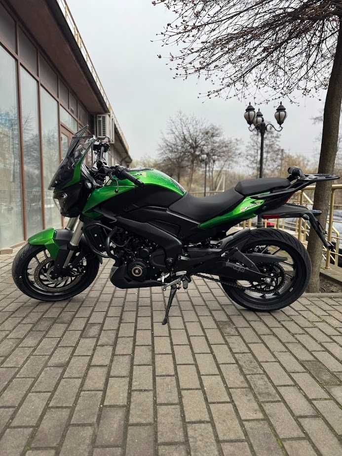 Мотоцикл BAJAJ DOMINAR 2025